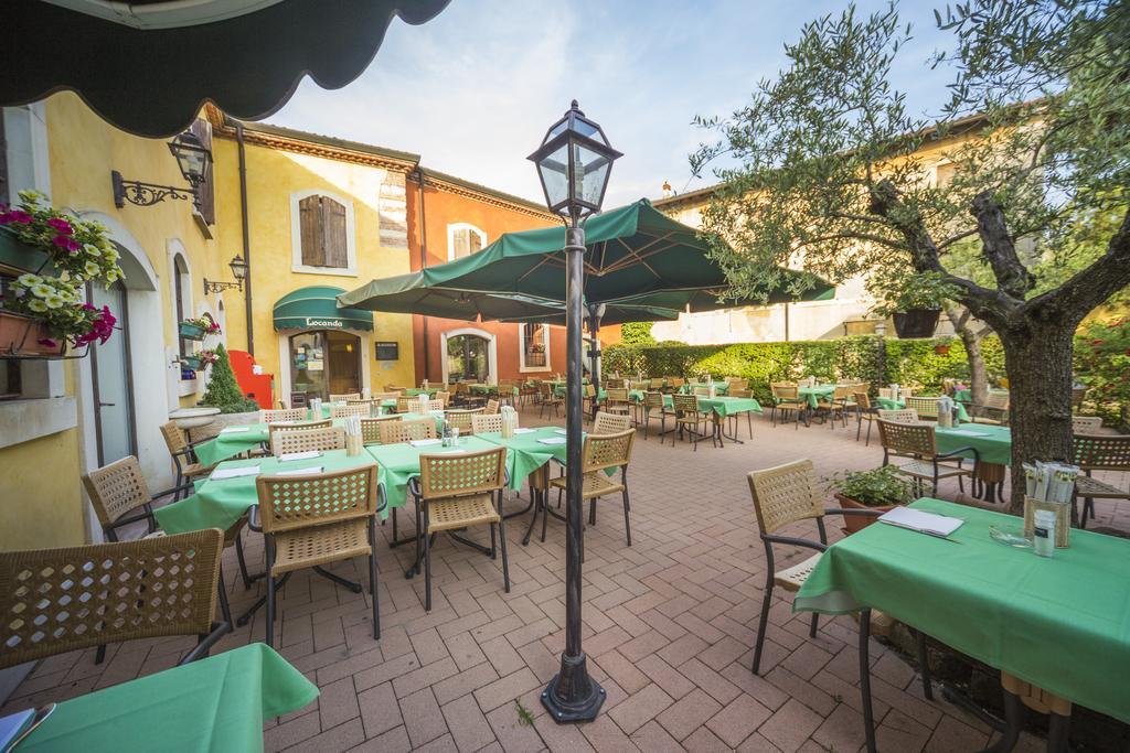 Hotel Antichi Cortili Dossobuono Eksteriør bilde