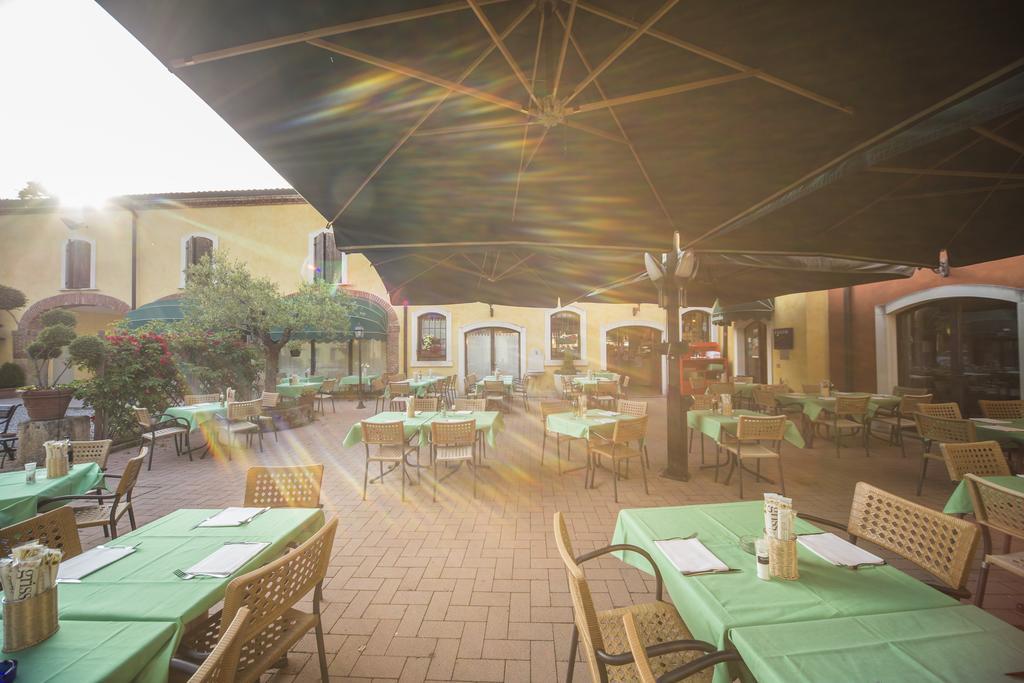 Hotel Antichi Cortili Dossobuono Eksteriør bilde