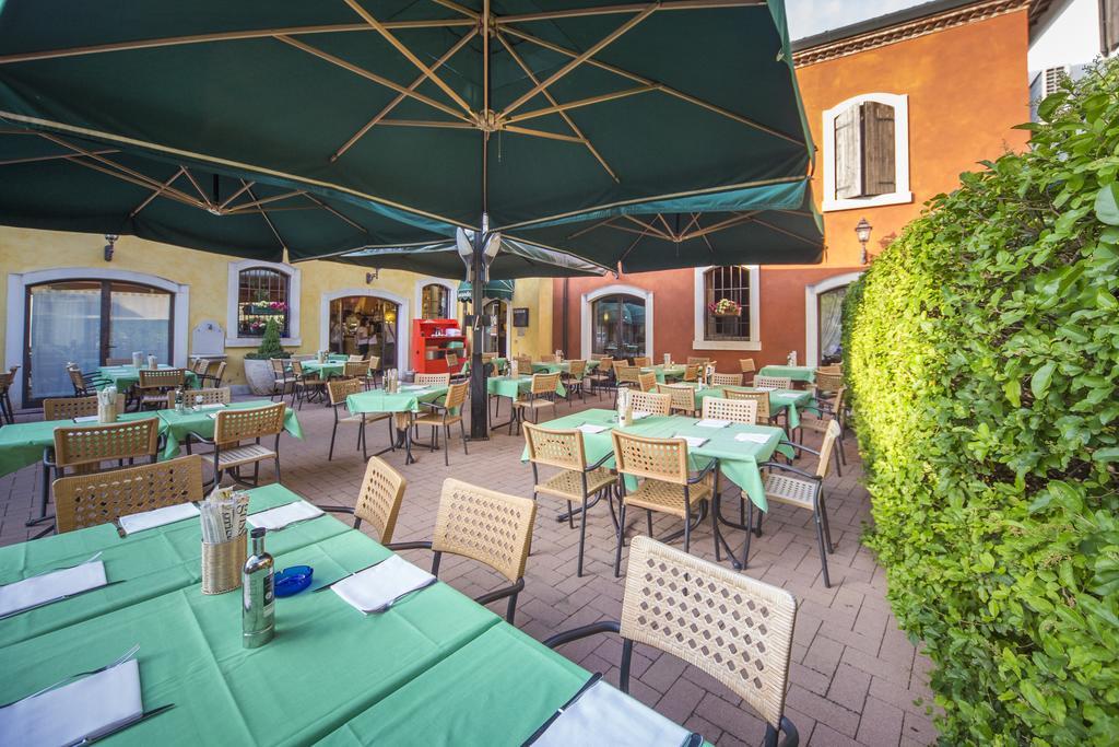 Hotel Antichi Cortili Dossobuono Eksteriør bilde