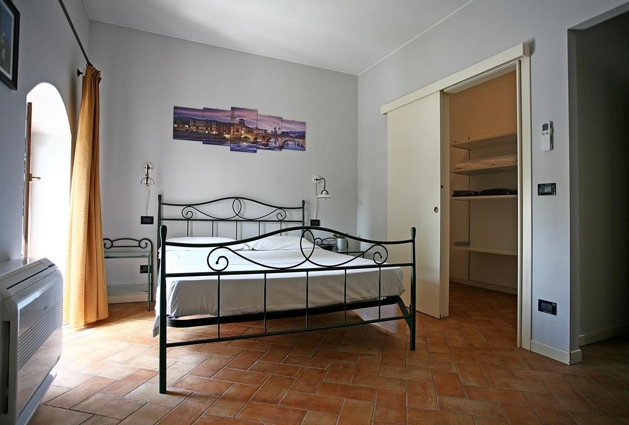 Hotel Antichi Cortili Dossobuono Eksteriør bilde