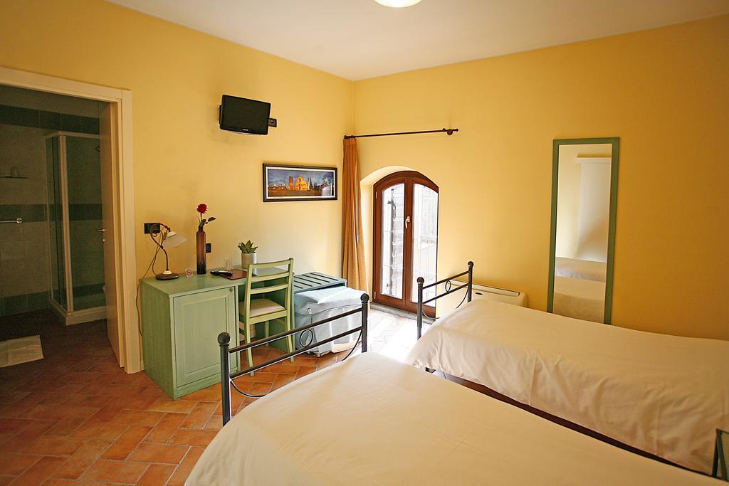 Hotel Antichi Cortili Dossobuono Eksteriør bilde